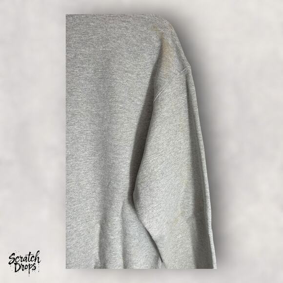 Champion Eco Authentic Gray Crewneck Sweatshirt Pullover Size Small 23x27 - Picture 4 of 4